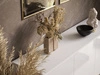 Dreitürige Kommode 154 cm Glamour-Stil auf goldfarbenen Metallbeinen Vivance Weißglanz
